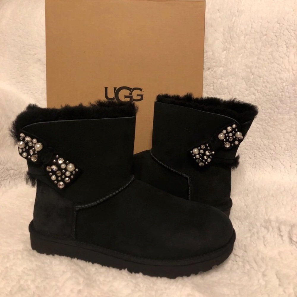 Ugg Bailey Bow